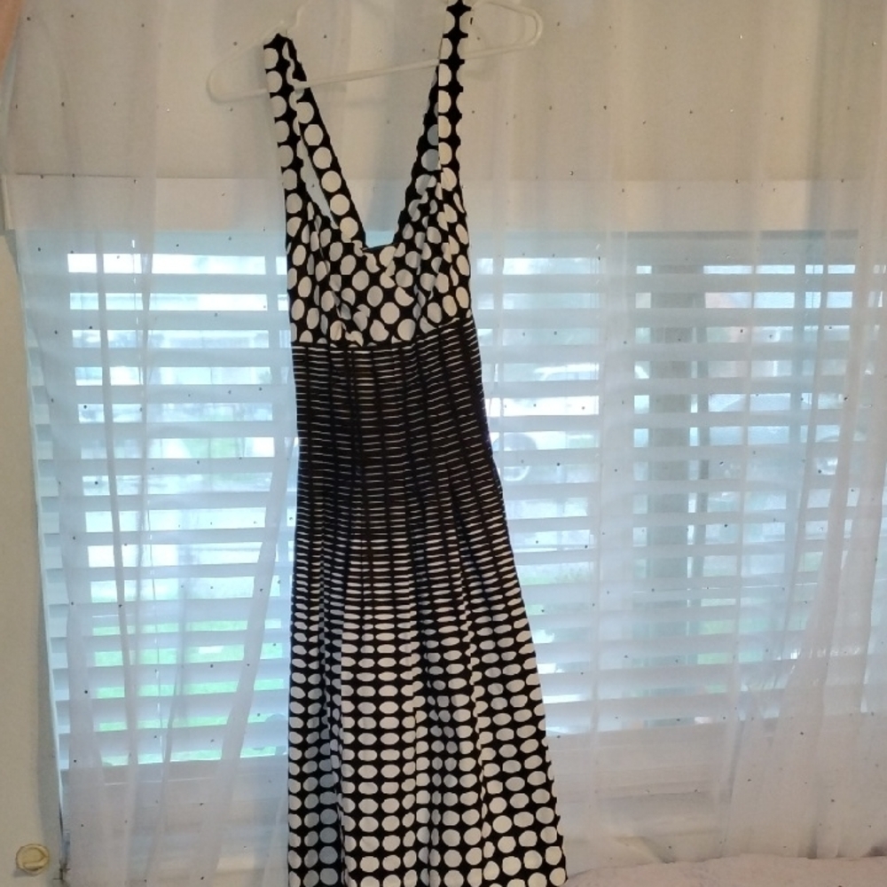 Calvin Klein Woman's Black and White Polka Dot Maxi Dress, Size: 6, NWT